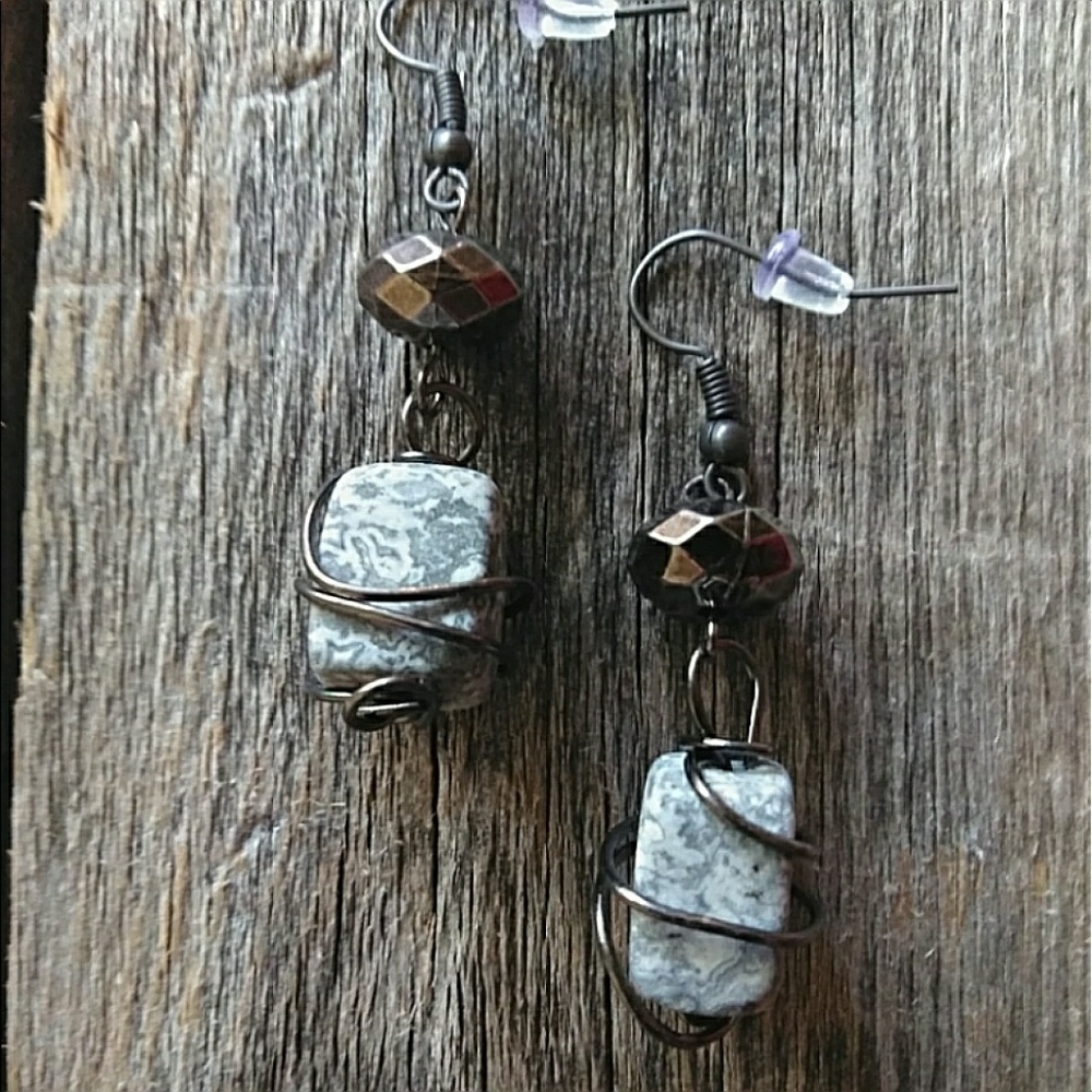 Gray rock & wire earrings